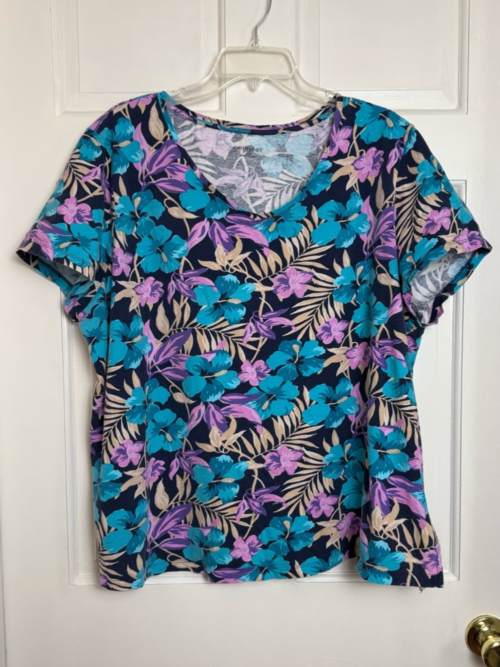 Catherines Navy Floral V-Neck Tee with Teal, Purple & Beige Accents 1XWP Petite